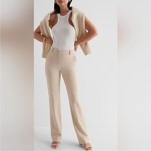 Express Curvy Boot Cut Mid Rise Editors Pants Size 4 Long Beige Cream
